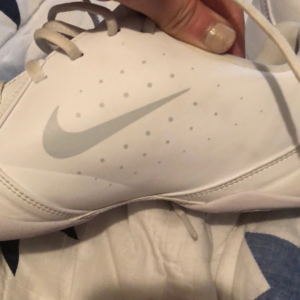 NIKE cheer shoes